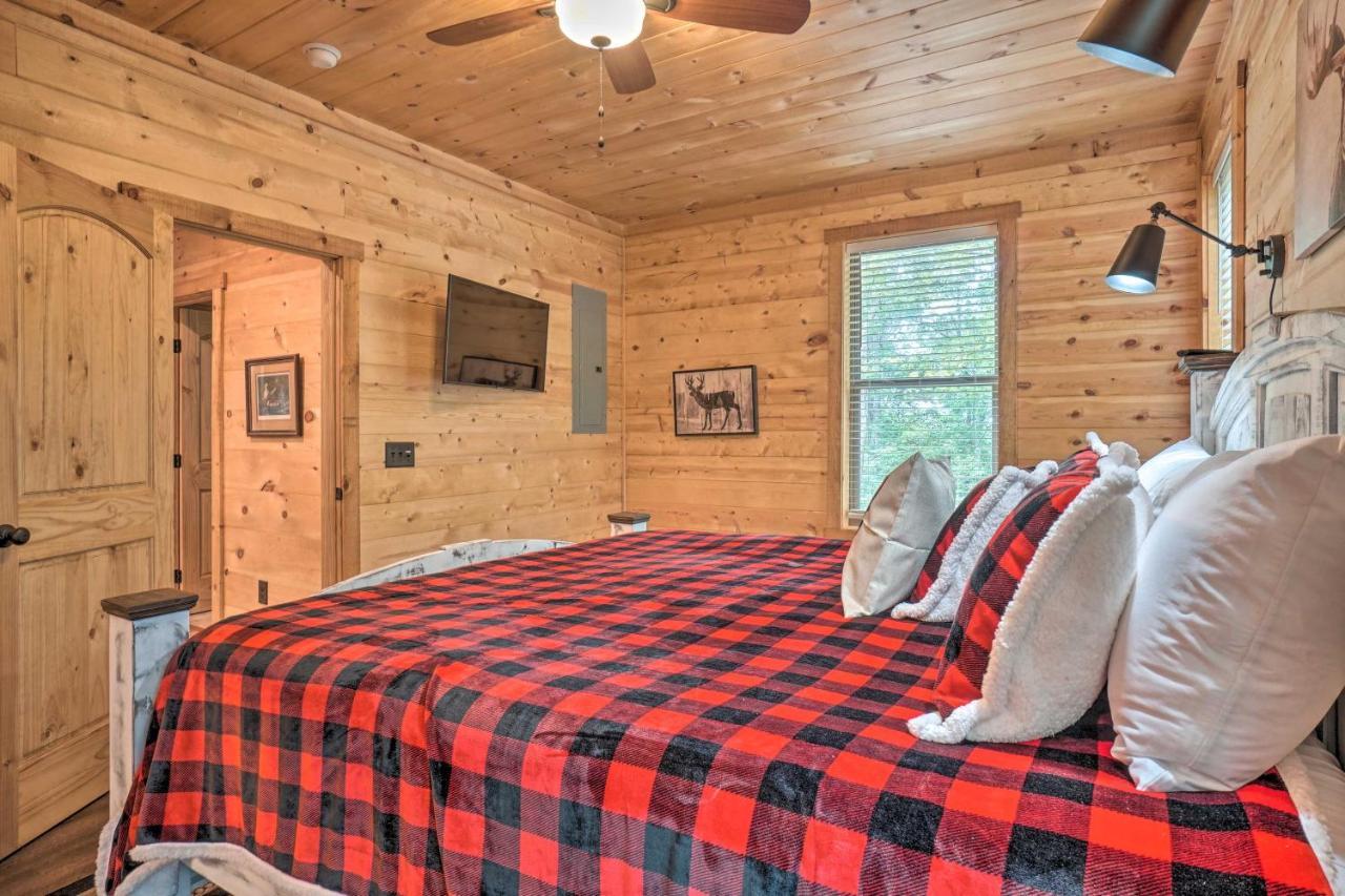Peaceful Cabin On 3 Private Acres Deck And Fire Pit 블레어스빌 외부 사진
