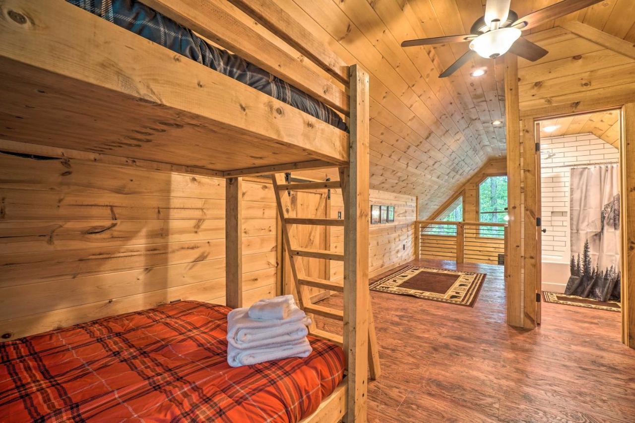 Peaceful Cabin On 3 Private Acres Deck And Fire Pit 블레어스빌 외부 사진